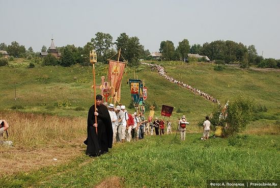Иринарховский Крестный ход. Фото: А.Поспелов / Православие.Ru